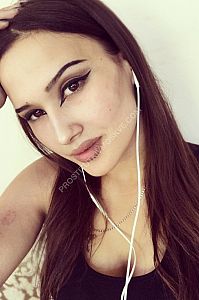 Майя, метро Охотный ряд Майя, метро Охотный ряд