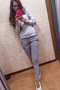 Элина, метро Достоевская