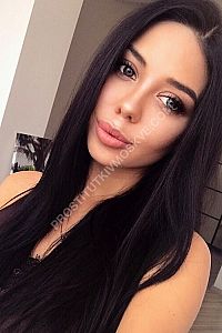 Юля, метро Добрынинская Юля, метро Добрынинская