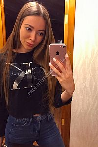 Варя, метро Нагатинская Варя, метро Нагатинская