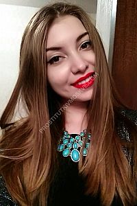 Ксюша, метро Выставочная Ксюша, метро Выставочная