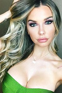 Алина, метро Измайловская