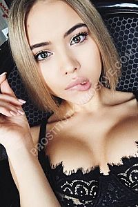 Ксюша, метро Воробьёвы горы Ксюша, метро Воробьёвы горы