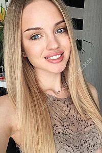 Дарина, метро Академическая