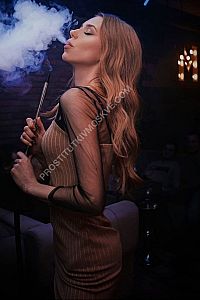 Лена, метро Цветной бульвар Лена, метро Цветной бульвар