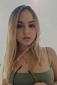 Лена, метро Октябрьское Поле Лена, метро Октябрьское Поле