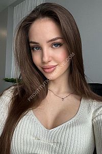 Маша, метро Пражская Маша, метро Пражская