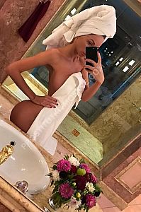 Ева, метро Рассказовка Ева, метро Рассказовка